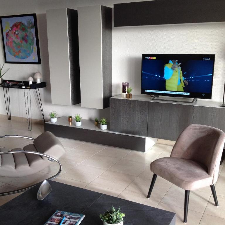 Appartement Face Mer, Piscine - Apartment - 13
