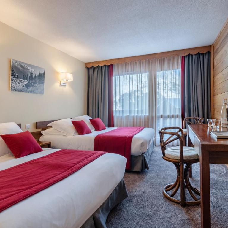 Hotel Les Arolles - Chambre Quadruple avec Balcon - 5