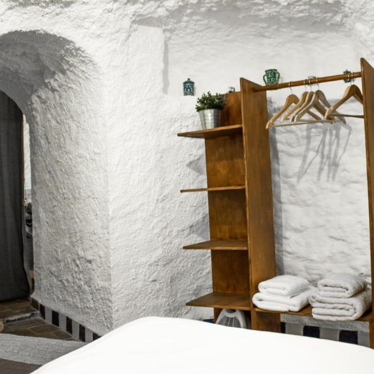 Cueva de Lindaraja - Vacation Home - 14