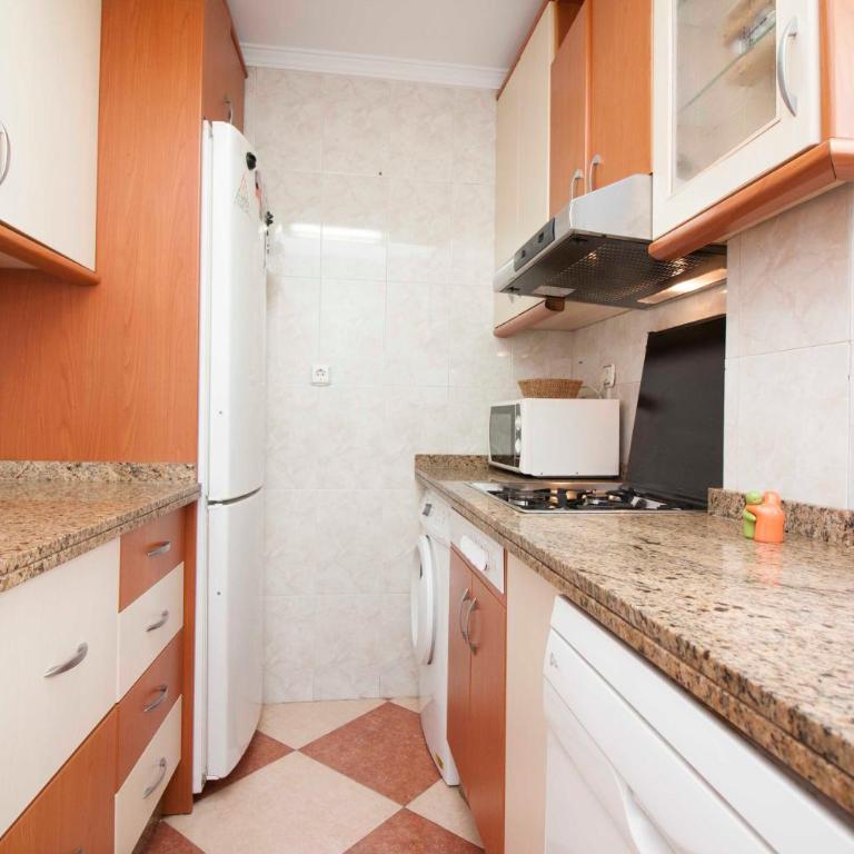 Malaga Center Flat Hospitality - Apartamento de 2 dormitorios - 15