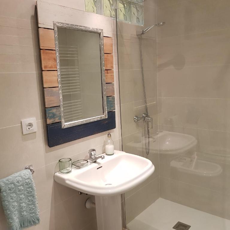 Palamós Apartament Superior Garoina - Apartamento Superior - 32