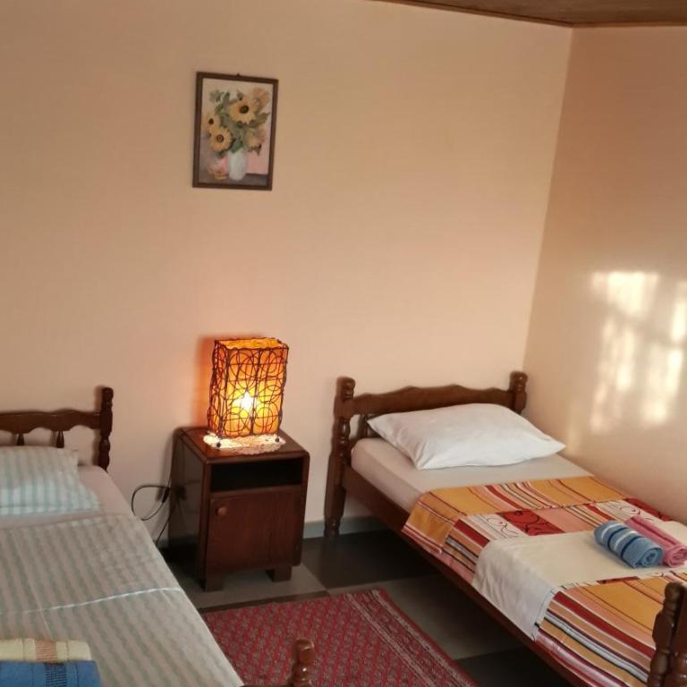 Pensions Airport - Two-Bedroom Apartment - 6