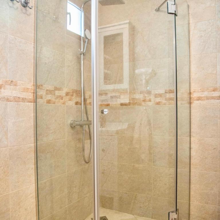 Drop In Apartments - Superior Apartman - 15