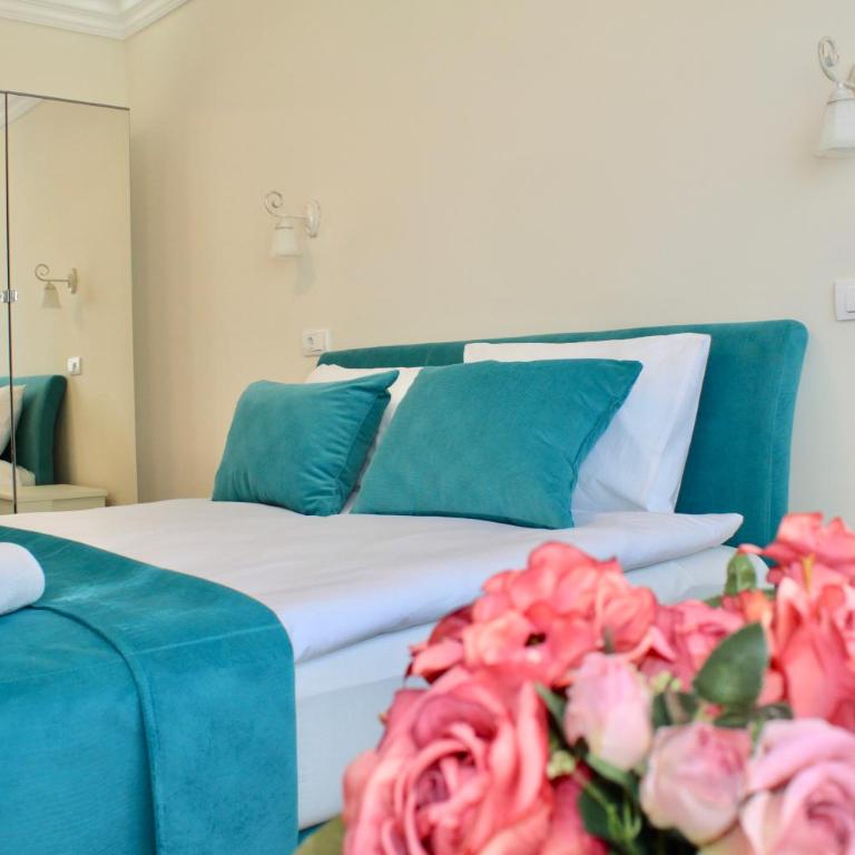 Drop In Apartments - Superior Studio - 15