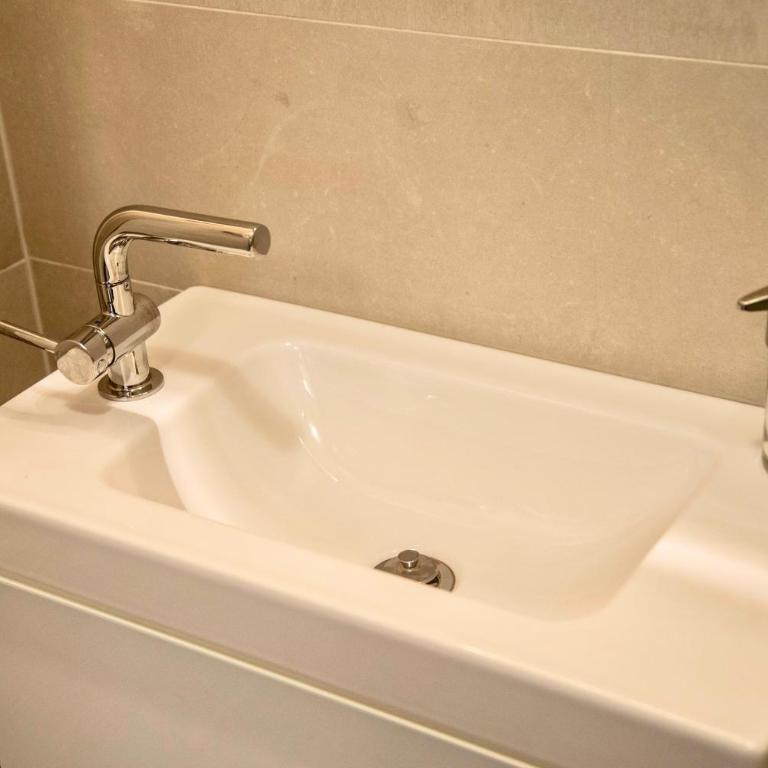 Drop In Apartments - Superior Studio - 19