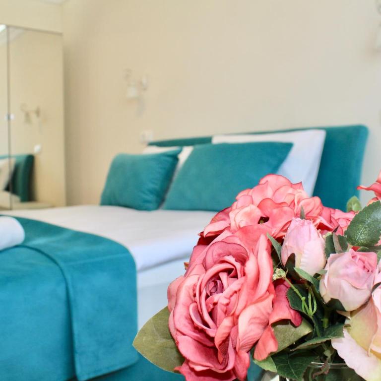 Drop In Apartments - Superior Studio - 6