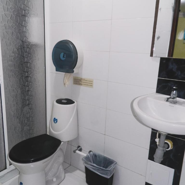 Hostel Stingray - Economy Double Room 13 - 2