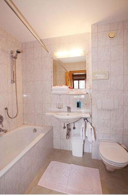 Hotel Central - Doppelzimmer - 13