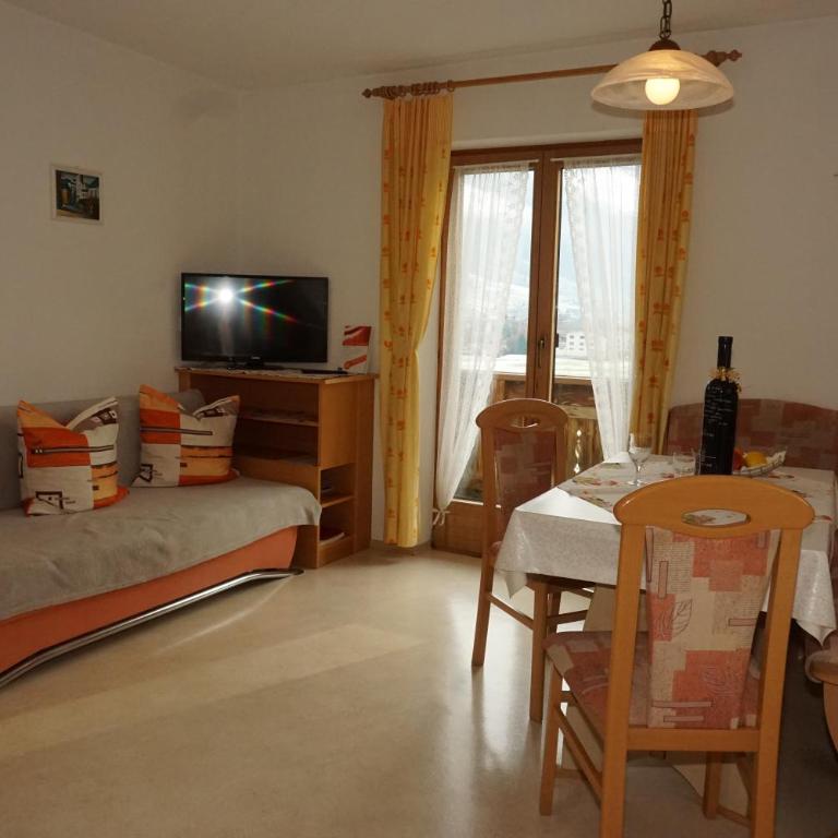 Haus Dornauer - Two-Bedroom Apartment - 2