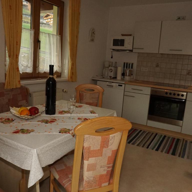 Haus Dornauer - Two-Bedroom Apartment - 5