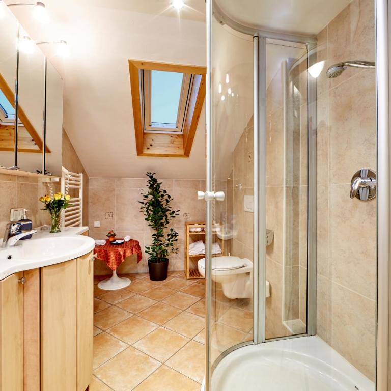 Hotel Franziska - Superior Doppelzimmer mit Balkon - 7