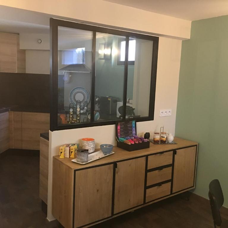 Couette et Café - Chambre Double avec Salle de Bains Privative - 6