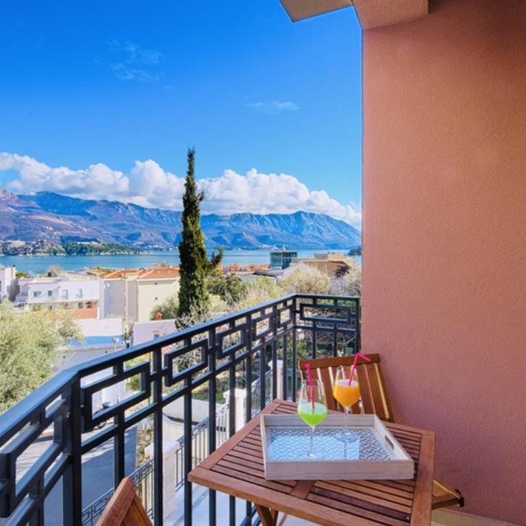 Sunrise Budva - Apartman sa Pogledom na More - 4