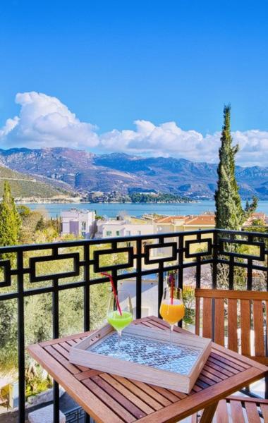 Sunrise Budva - Apartman sa Pogledom na More - 1