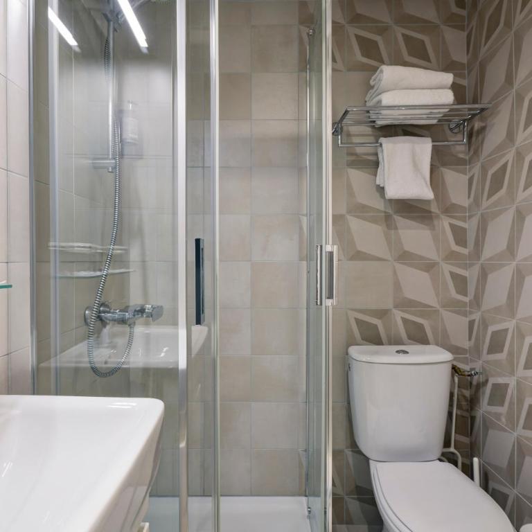 Hôtel du Dauphin - Chambre Double Supérieure - 5
