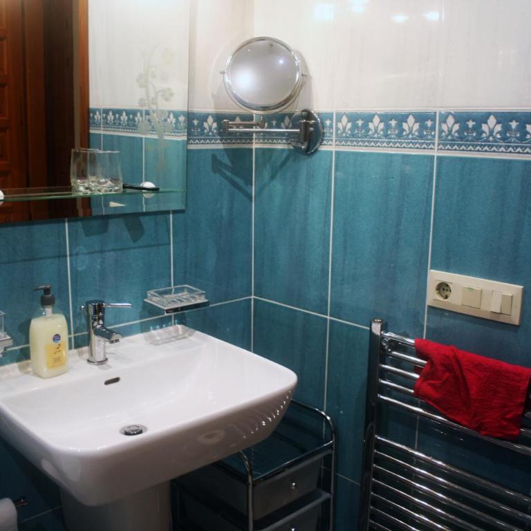Las Bellotas - Two-Bedroom Villa - 12