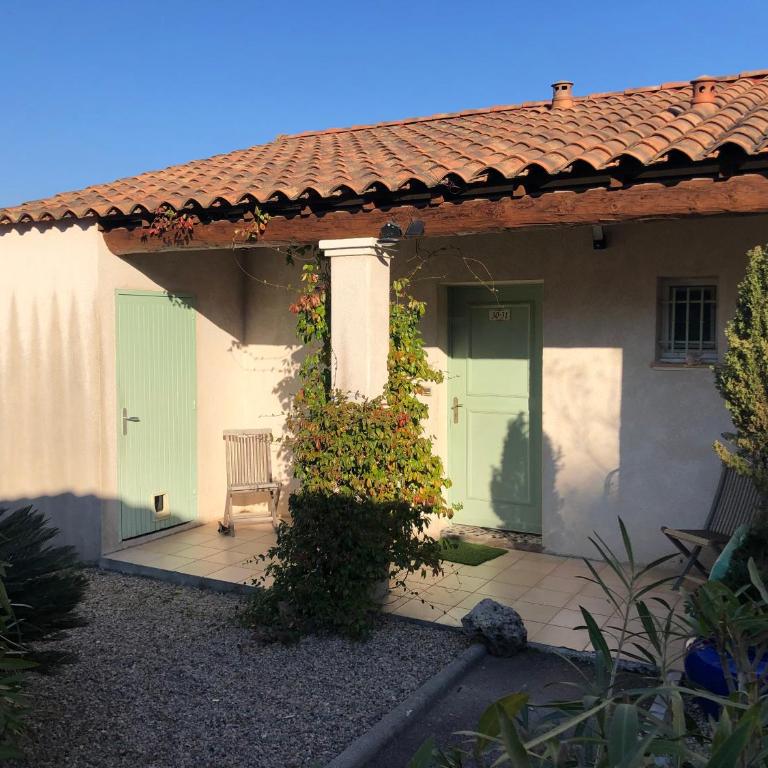 Green Escape Roquebrune ,Maison au cœur du golf 18 trous - Maison 1 Chambre - 24