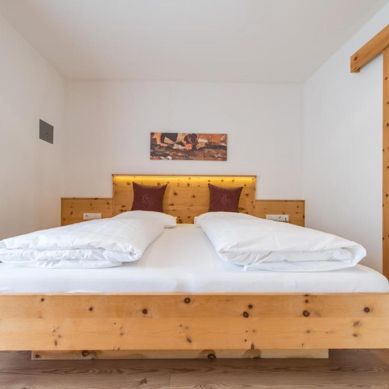 Hotel Alpenrast - Classic Doppelzimmer mit Balkon - 5