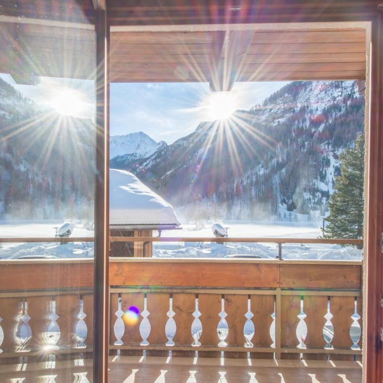 Hotel Alpenrast - Classic Doppelzimmer mit Balkon - 8