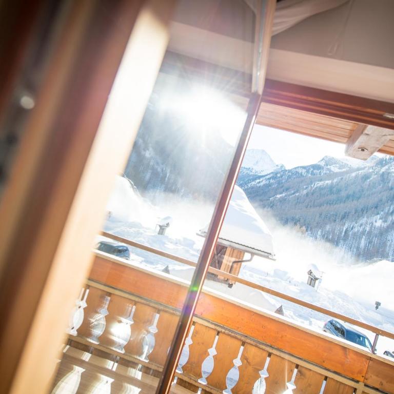 Hotel Alpenrast - Classic Doppelzimmer mit Balkon - 9