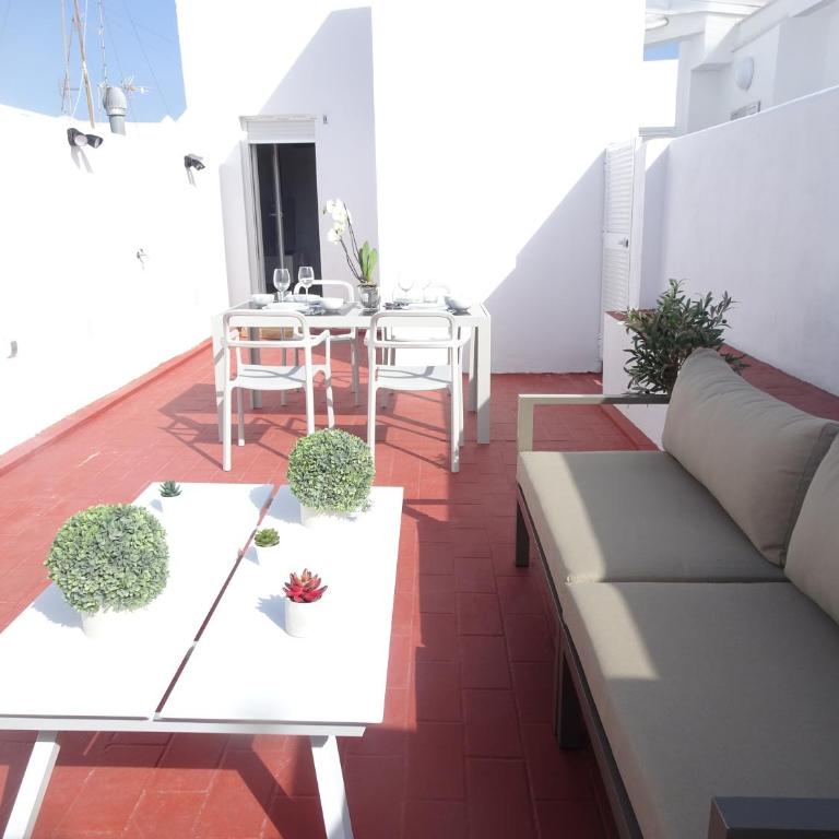 Atico Terraza Cadiz Centro Ascensor Playa de la Caleta - Apartamento de 1 dormitorio - 1