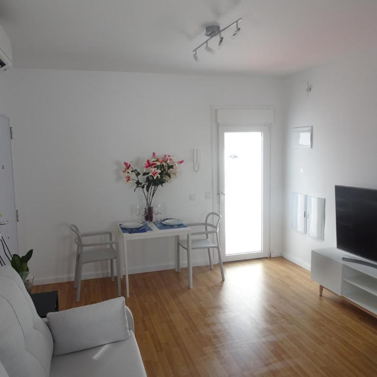 Atico Terraza Cadiz Centro Ascensor Playa de la Caleta - Apartamento de 1 dormitorio - 8