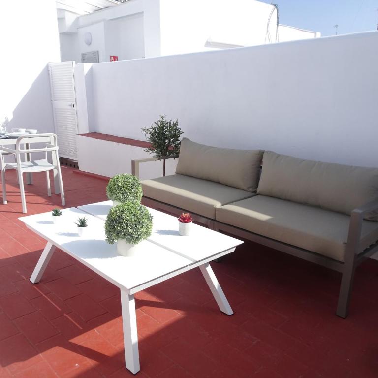 Atico Terraza Cadiz Centro Ascensor Playa de la Caleta - Apartamento de 1 dormitorio - 2