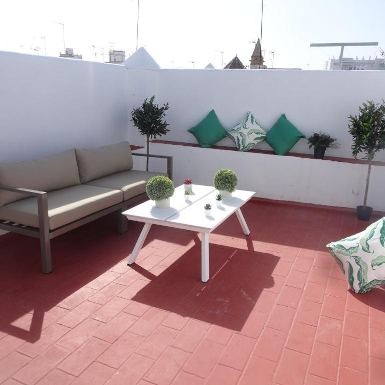 Atico Terraza Cadiz Centro Ascensor Playa de la Caleta - Apartamento de 1 dormitorio - 3