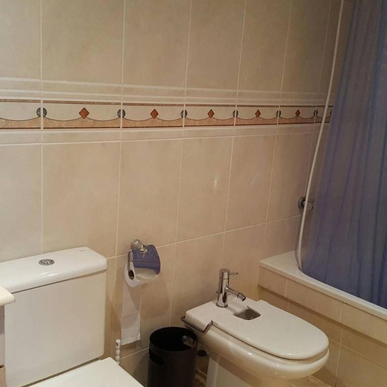 Fabuloso apartamento familiar con piscina en Salou - Two-Bedroom Apartment - 53