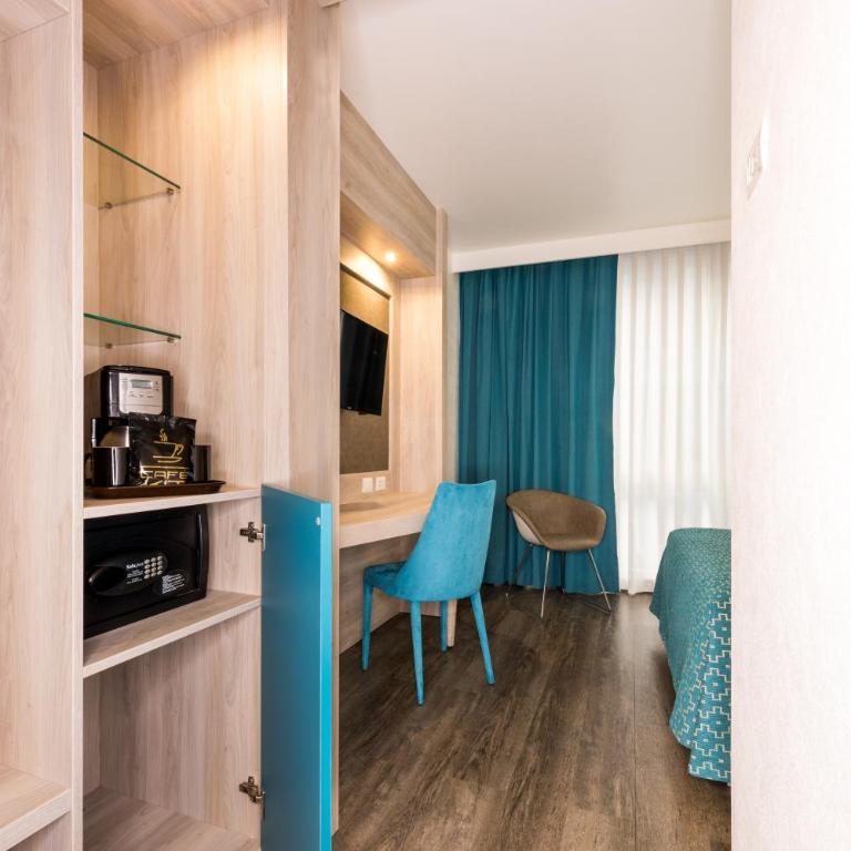 Hotel Casa Blanca - Queen Room - 5