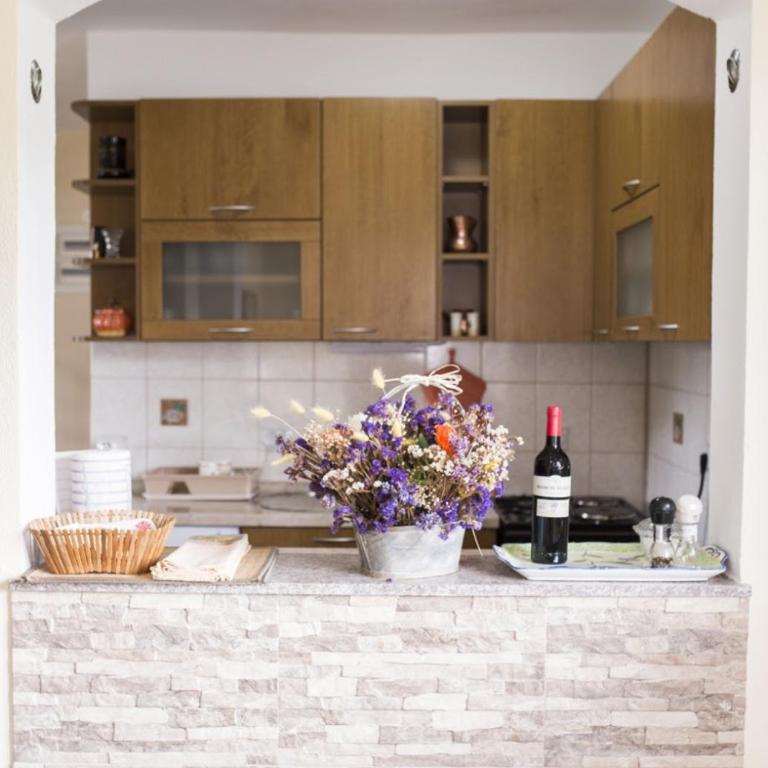 ENNI - Two-Bedroom House - 5