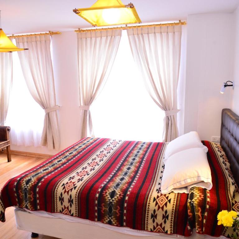 Hostal Riviera Sucre - Habitación Doble Estándar - 5