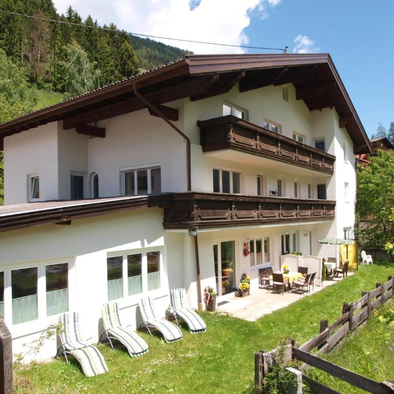 Ferienwohnung Mondial - Apartment mit 2 Schlafzimmern - 2
