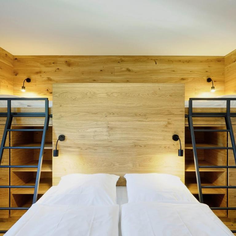 Gasthof Neuwirt Unterföhring - Standard Vierbettzimmer - 18