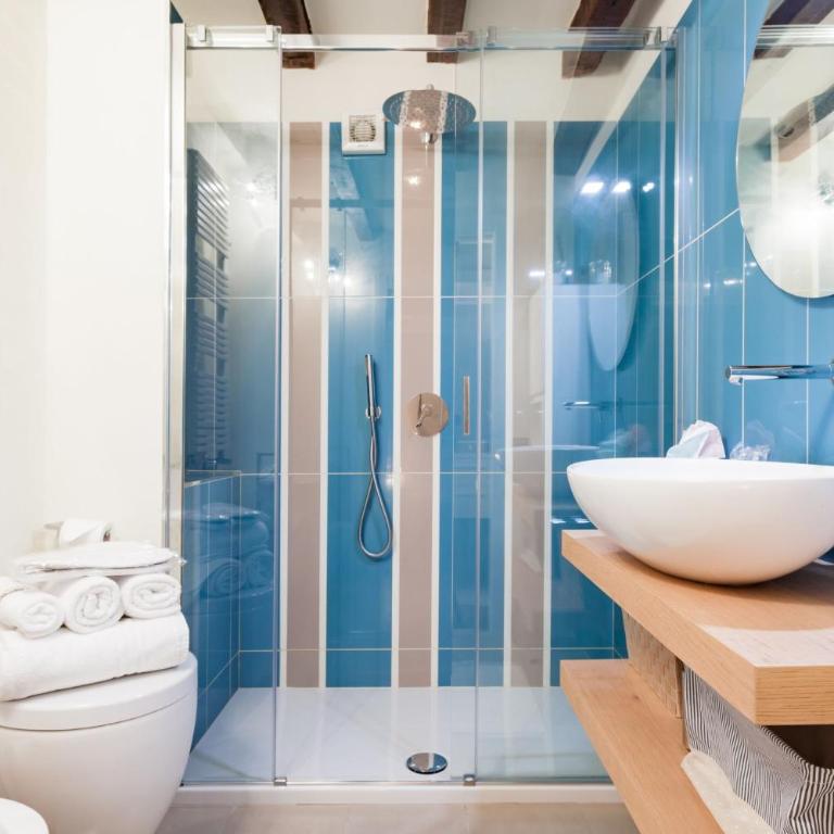 Moscova Luxury B&B - Deluxe Double Room with Double Shower - 19