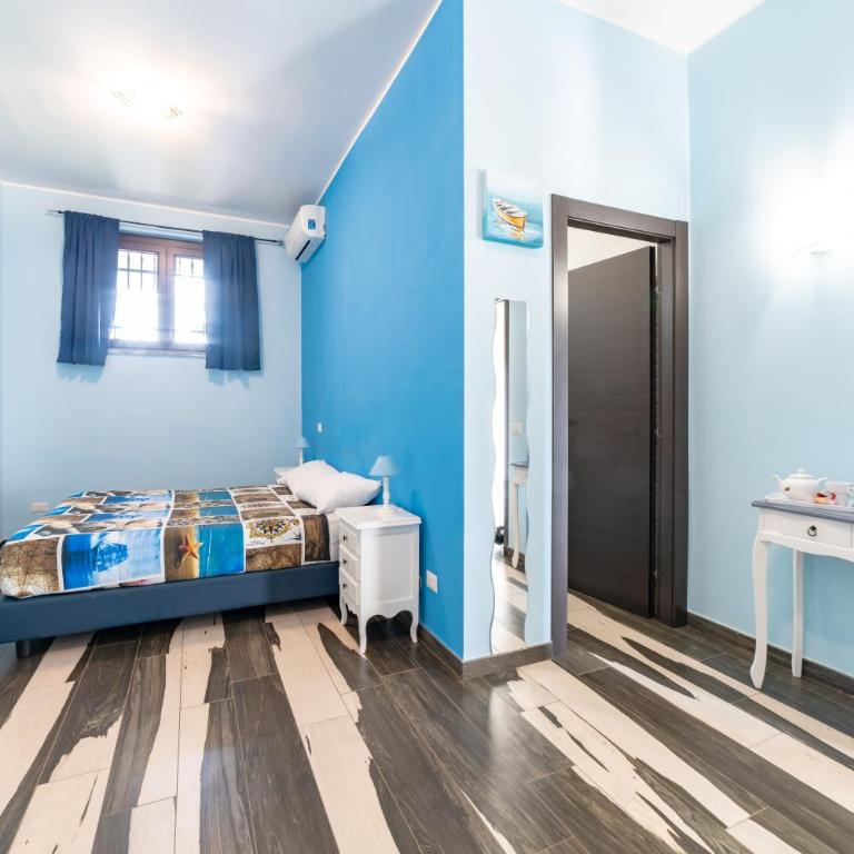 Myricae Rooms Affittacamere No Late Arrival - Family Suite - 1