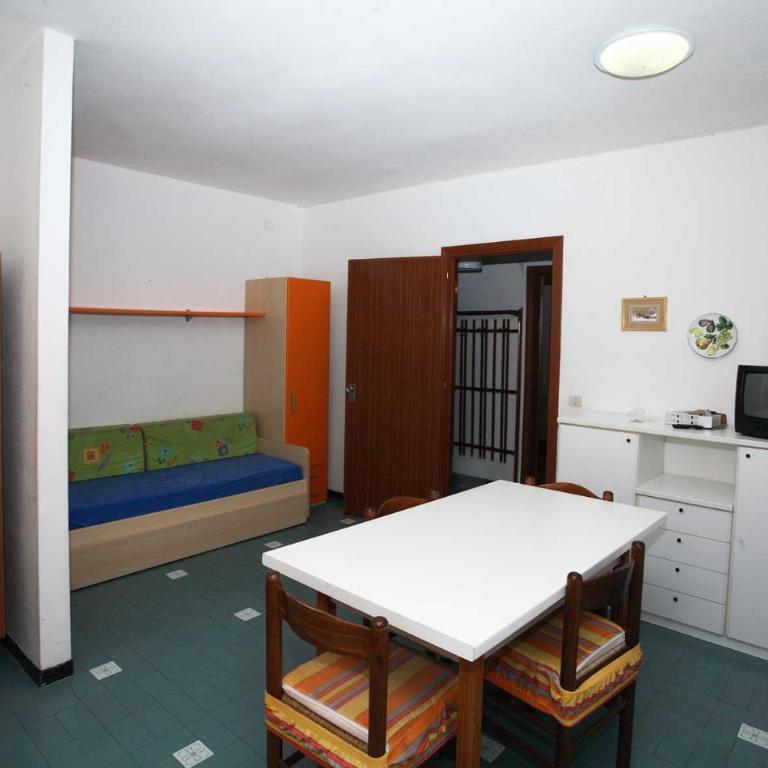 Perla - One-Bedroom Apartment - 2