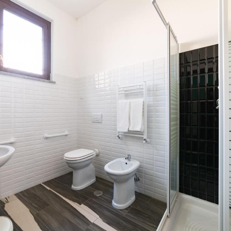 Myricae Rooms Affittacamere No Late Arrival - Double or Twin Room - Disability Access - 6