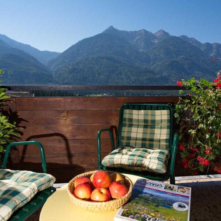 Gasthof zur Schmiede - Doppelzimmer mit Balkon - 6