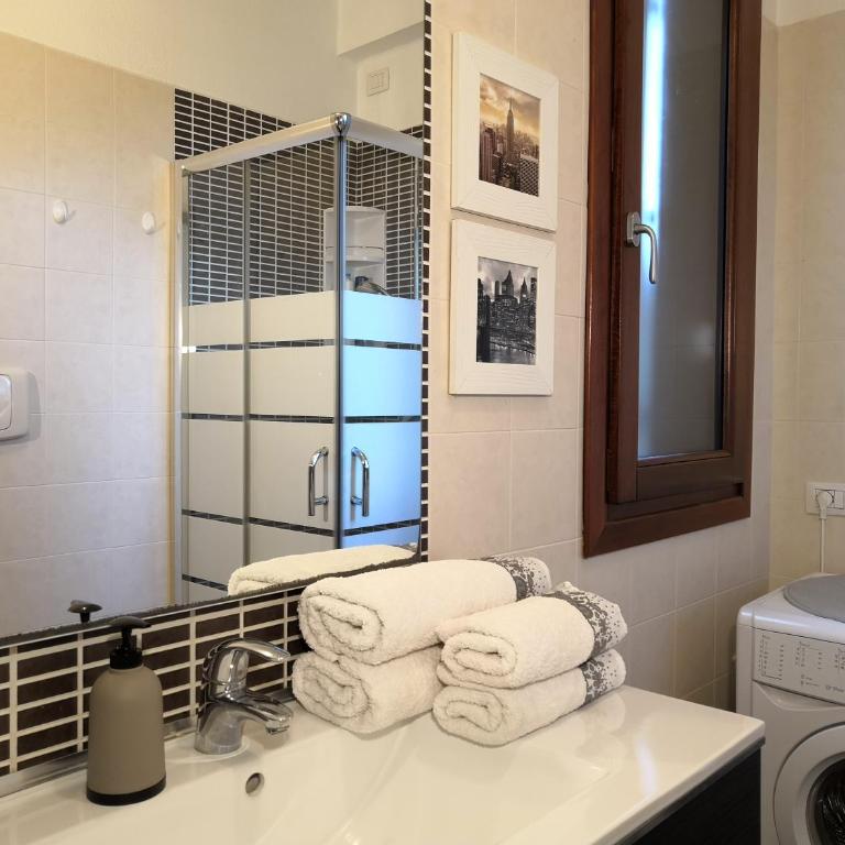 ValeValeHome - home gallery with fully equipped kitchen, reserved parking, big garden - Superior Apartment - 7