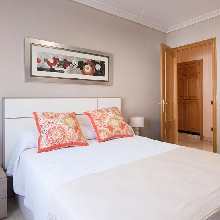 TarracoHomes, Villa Cala Crancs con Piscina Privada y Mesa de Billar - Villa - 20