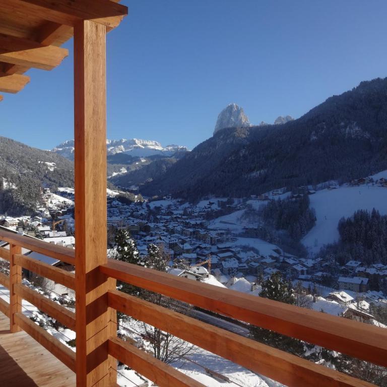 Chalet Residence Alpinflair - Appartamento con 2 Camere da Letto e Terrazza - 1