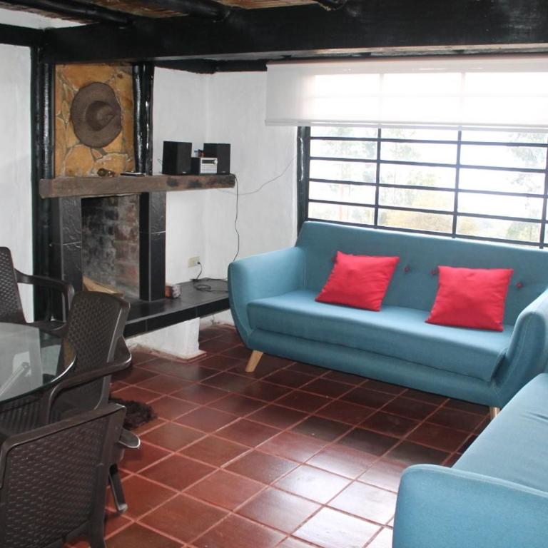 Chalet Guatavita - Tominé. La Casa Amarilla - Casa de 2 dormitorios - 10