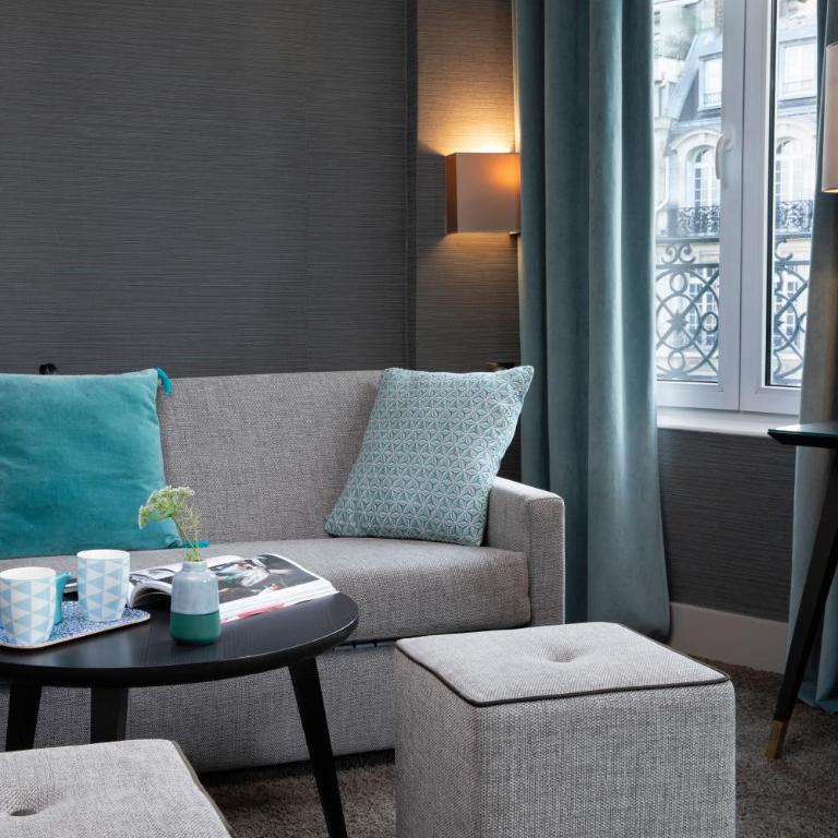Hôtel Plaza Étoile - Chambre Deluxe Double ou Lits Jumeaux - 10