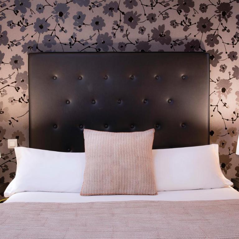 Hôtel Plaza Étoile - Chambre Double ou Lits Jumeaux Classique - 4