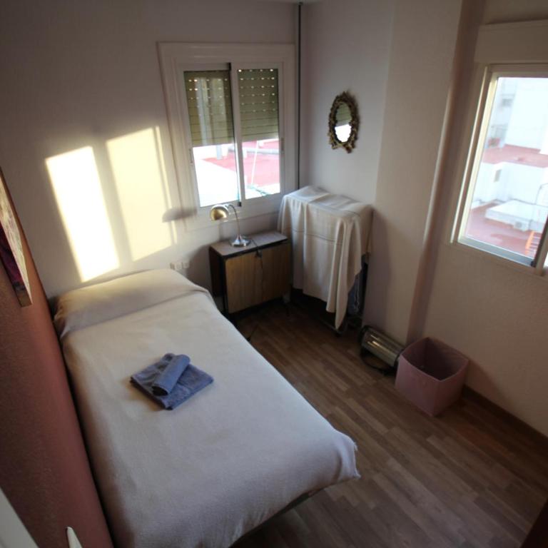 4 BEDROOMS -SENECA Center Apartment - Apartment - 19