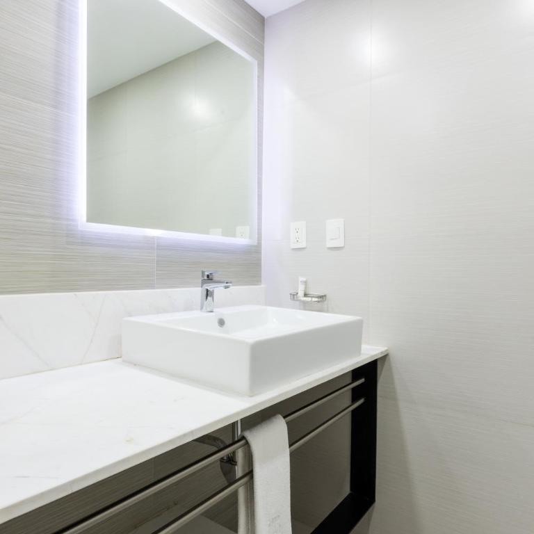Hotel Casa Blanca - Executive Suite - 3