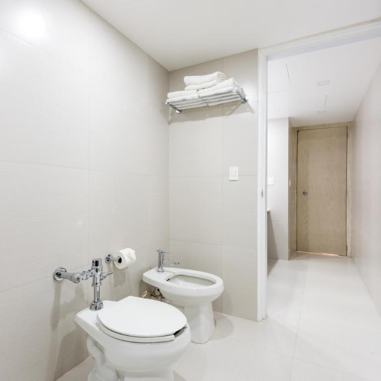 Hotel Casa Blanca - Family Room with Sauna - 10