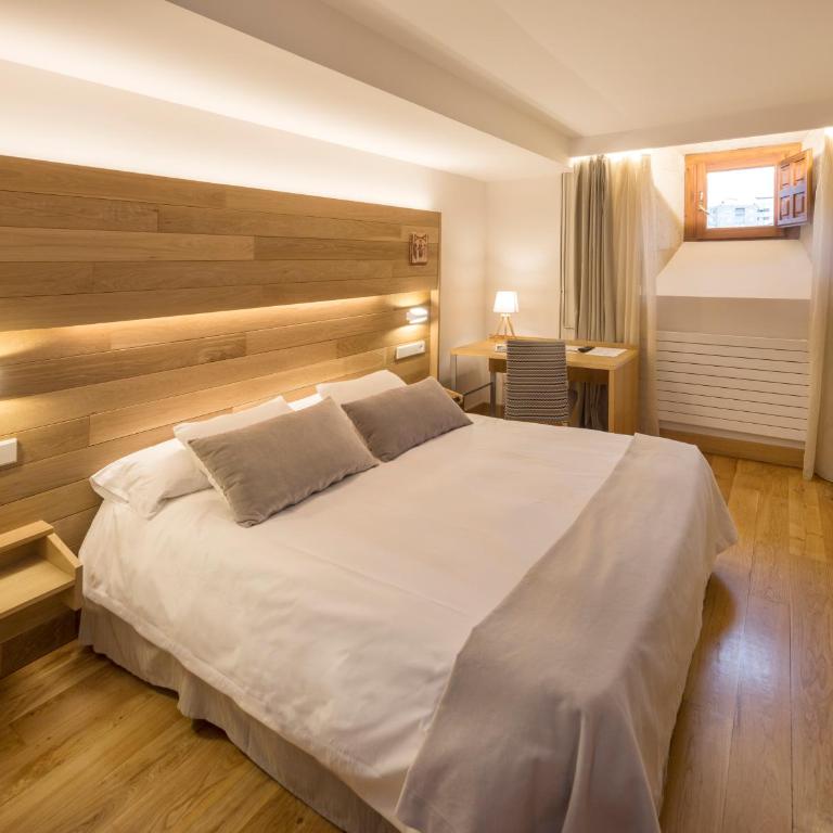 Hotel Real Colegiata San Isidoro - Habitación Individual con aparcamiento gratuito - 4