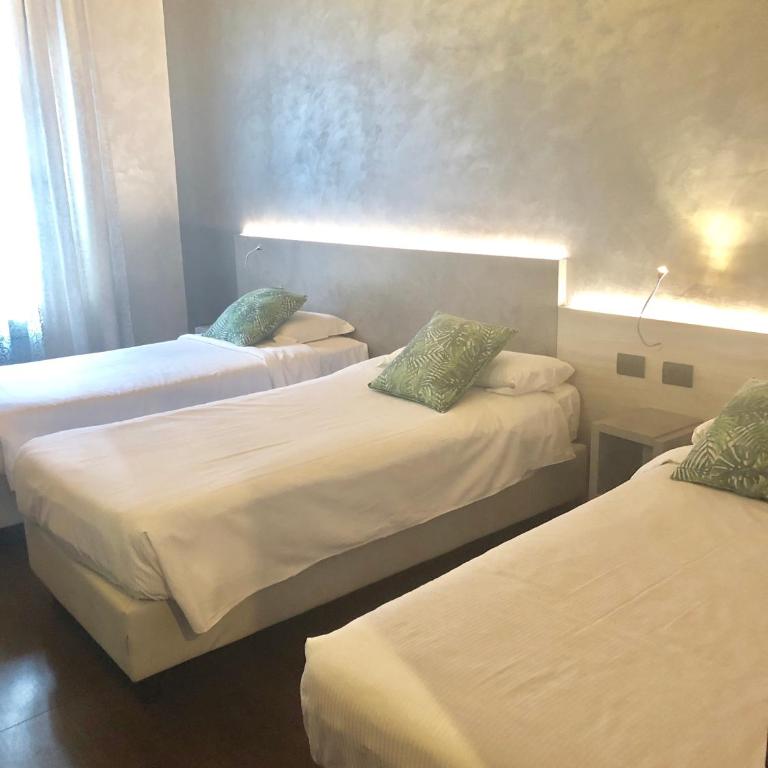 Hotel Bolzano - Camera Tripla - 1